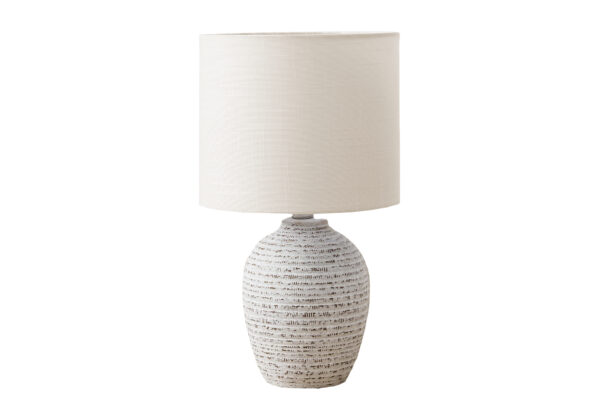 17"H TABLE LAMP IVORY CERAMIC / IVORY SHADE
