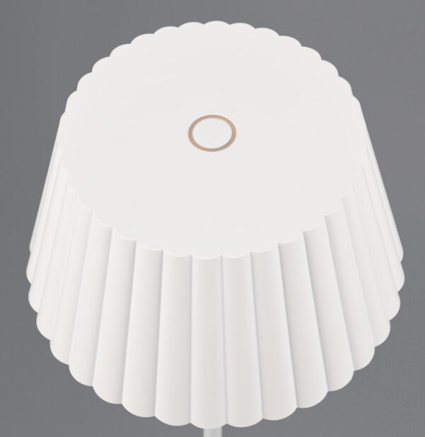 Suarex Floor Lamp - Image 2